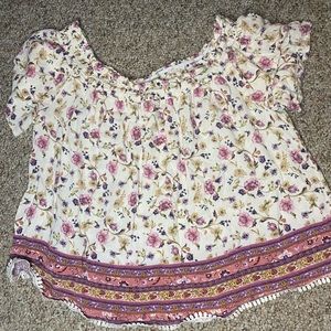 Cute flowy off the shoulder top floral print